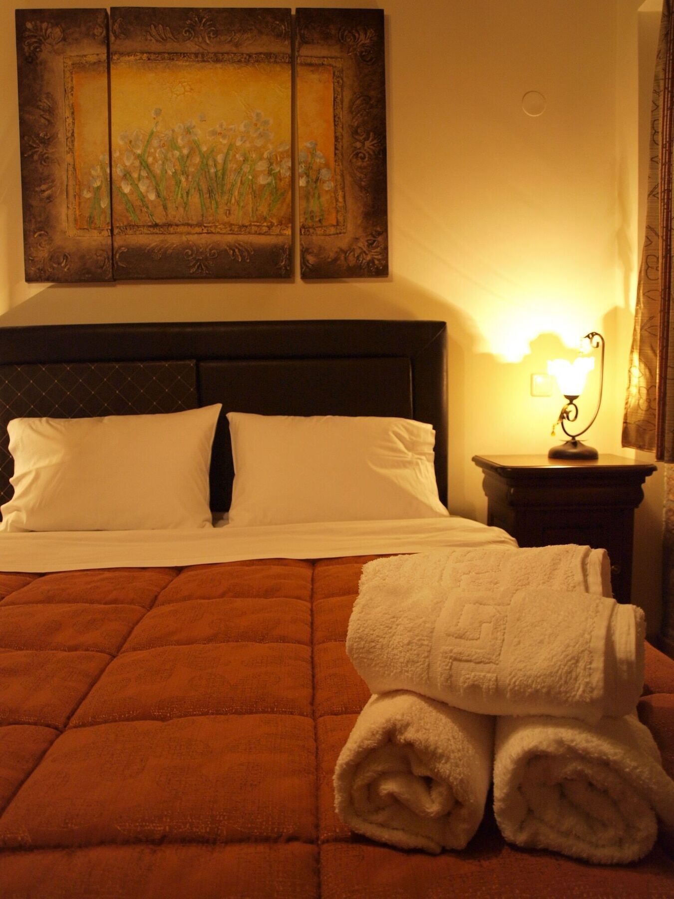 Hotel Aggelon Katafygio Asprangeloi Esterno foto