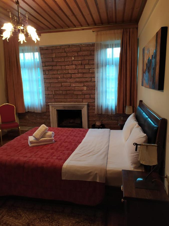 Hotel Aggelon Katafygio Asprangeloi Esterno foto