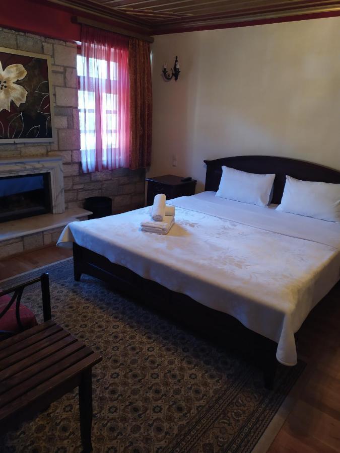 Hotel Aggelon Katafygio Asprangeloi Esterno foto