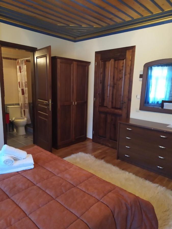 Hotel Aggelon Katafygio Asprangeloi Esterno foto
